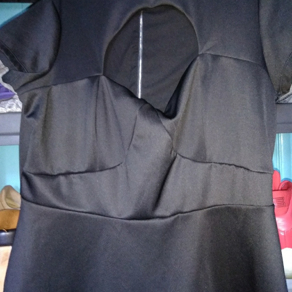 Cutout  peplum top